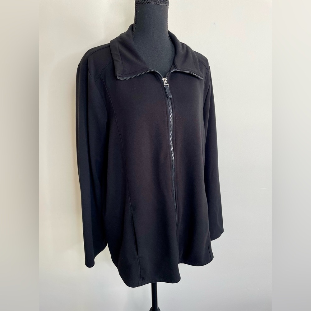 Weekends By Chico's Sz 3 US XL Black Full Zip Jacket Sweater High Neck Pockets